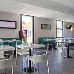 The Originals City. Novella Confort Nantes Est Hotel 2*