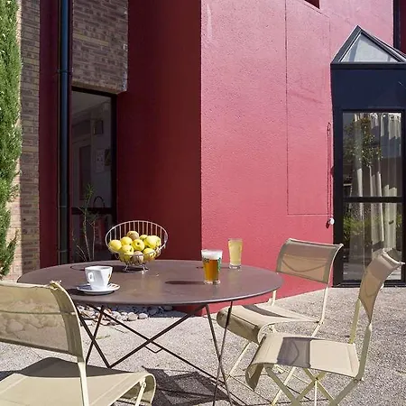 The Originals City, Novella Confort Nantes Est 2*