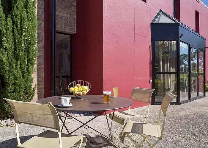 The Originals City, Novella Confort Nantes Est 2*